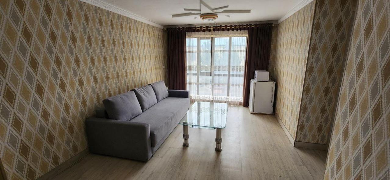 Reikartz Qo‘qon Exteriér fotografie